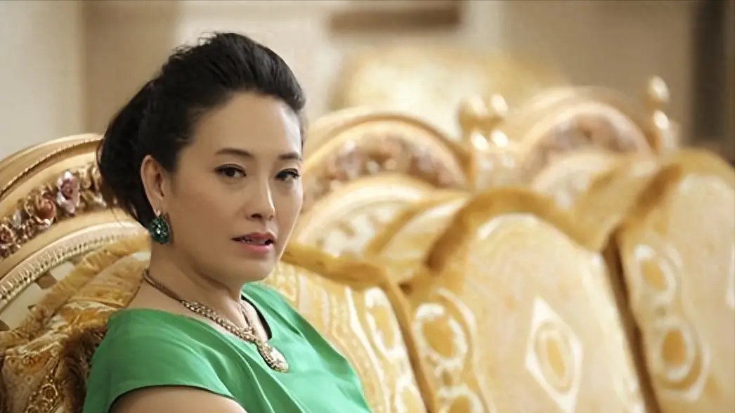复仇最成功的女星：同居八年你还不娶我？那我就嫁给你的好哥们！