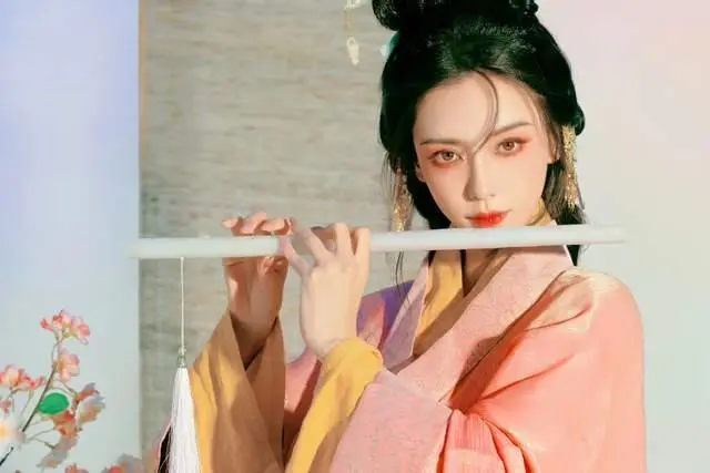 杨颖遭《奔跑吧》打码！不念往日情分划清界限，新剧过审也没下文