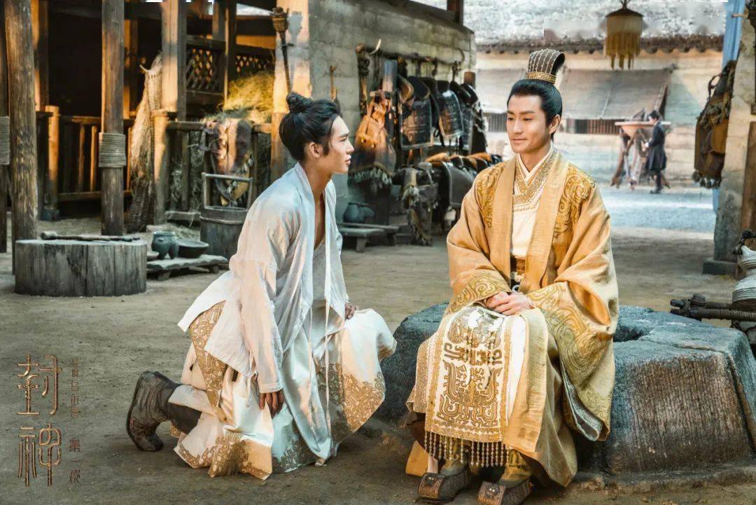 《封神第一部》北美115家影院开画；《灯火阑珊》将代表中国香港角逐奥斯卡；国庆档电影预售开启