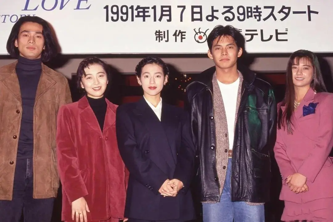 33年后《东京爱情》3大女神重聚：两位已认不出，一人已转行务农