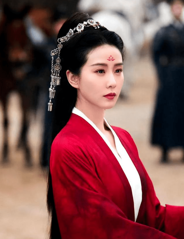 原创            同样面对剧本被魔改，刘诗诗委婉，杨洋让粉丝闭嘴，赵丽颖硬刚