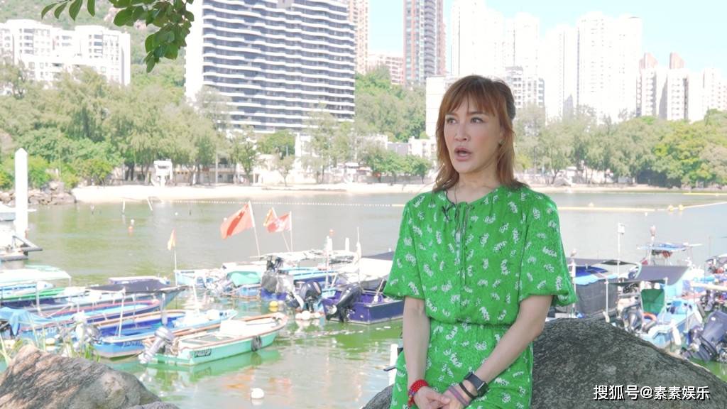 原创            李玟二姐将再次登台献唱悼念妹妹，围观群众被她感动到落泪