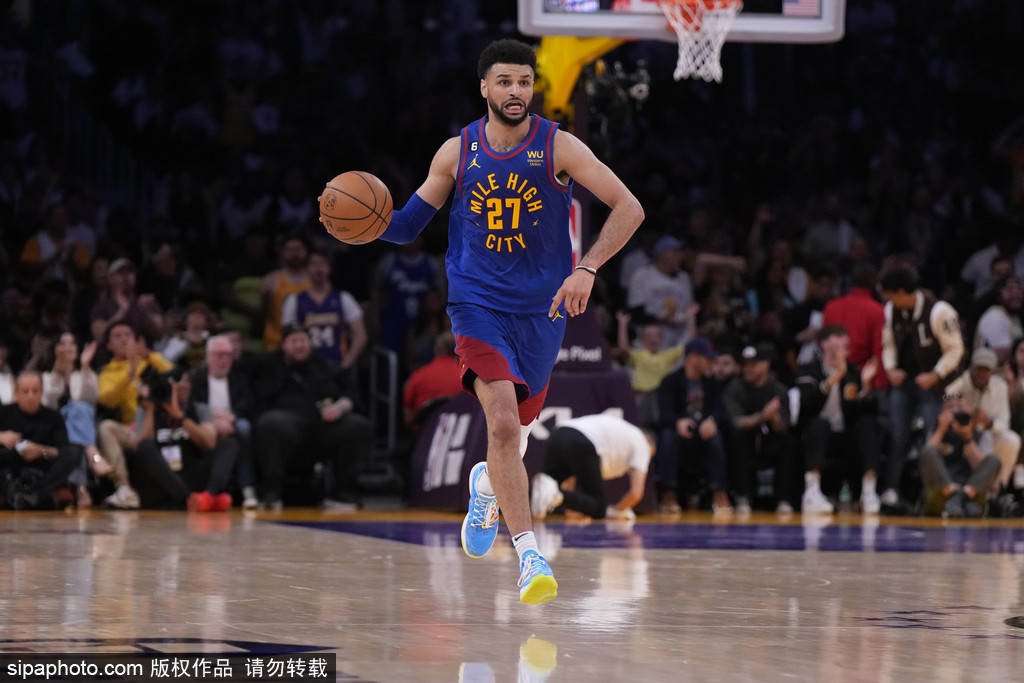 原创
            NBA超巨退赛世界杯成风 穆雷约老师们担忧各不同