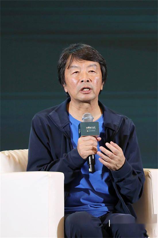 海影节刘震云大师班：文学电影和生活是量子纠缠