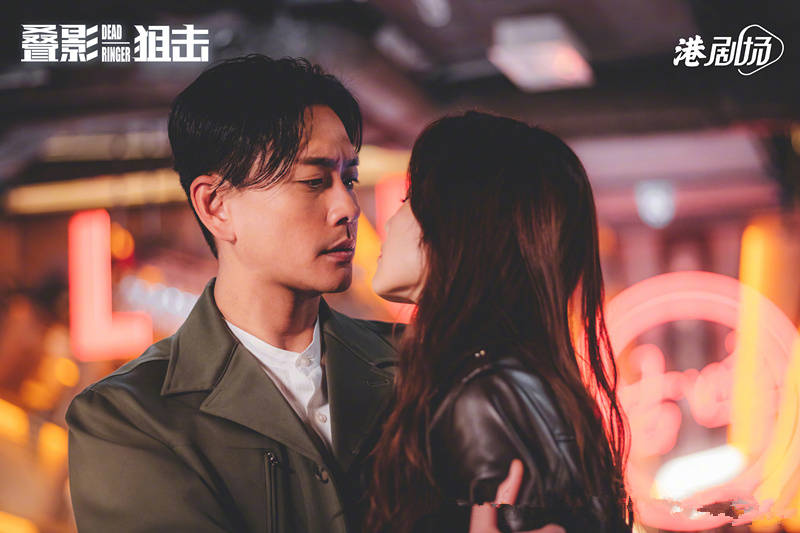 原创            《叠影狙击》首播，典型港剧，枪战武打，周秀娜武戏勇猛好看