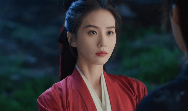 原创            《一念关山》热度飙升，女主逆风翻盘，“恋爱脑”刘诗诗又杀回来