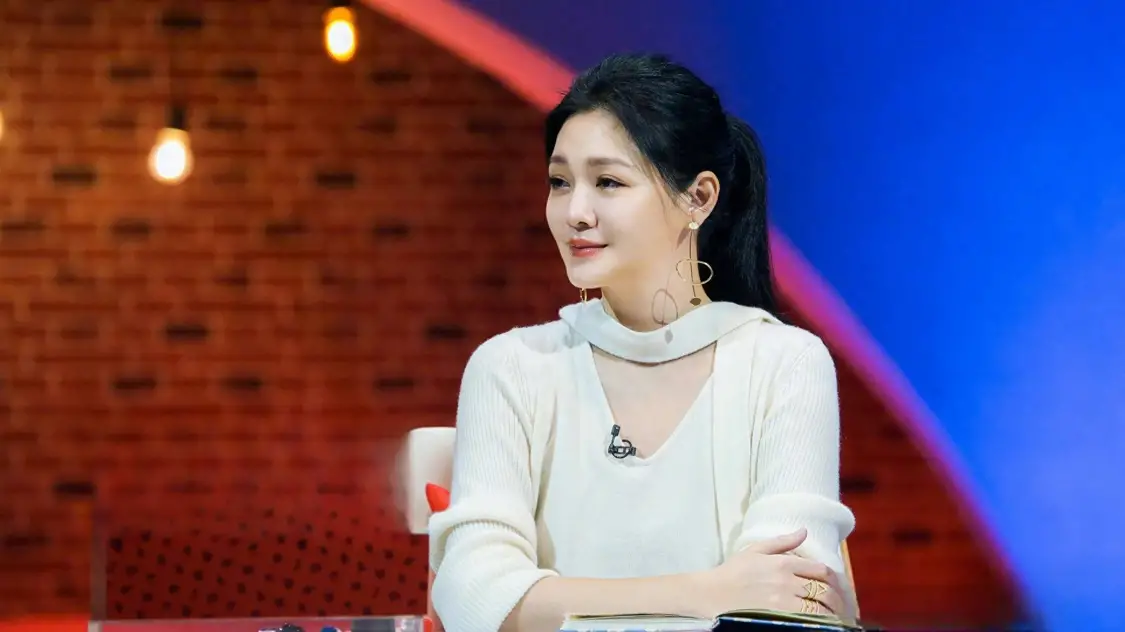 大S现在的处境有多艰难？汪小菲不当冤大头了，具俊晔也不会养她