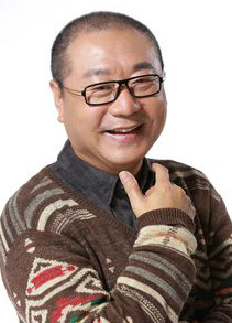 范伟